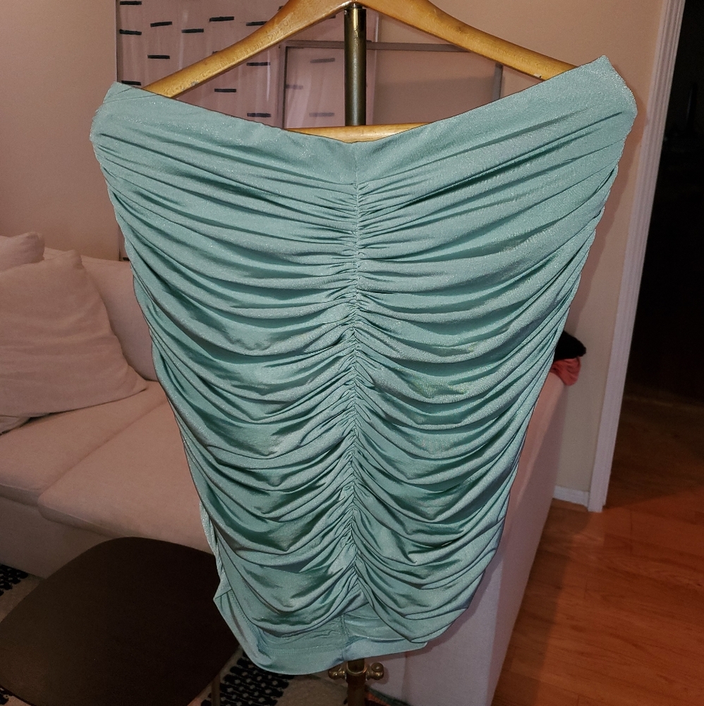 Express NWT Large satin blue ruched mini skirt
